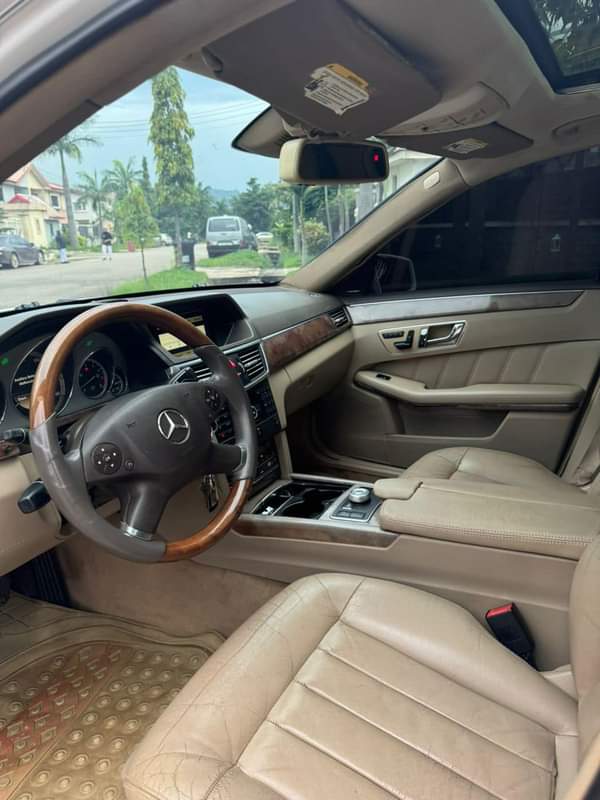 A picture of Clean Registered 2010 Benz E350 9 2m net price Abuja