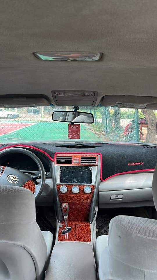 A picture of Few months registered 2010 Toyota Camry muscle Pure first body