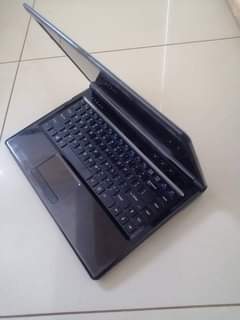 classifieds/laptops