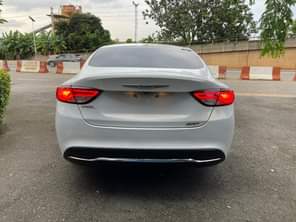 A picture of Distress Chrysler 200 Direct belgium 2017 Price 10 3m market