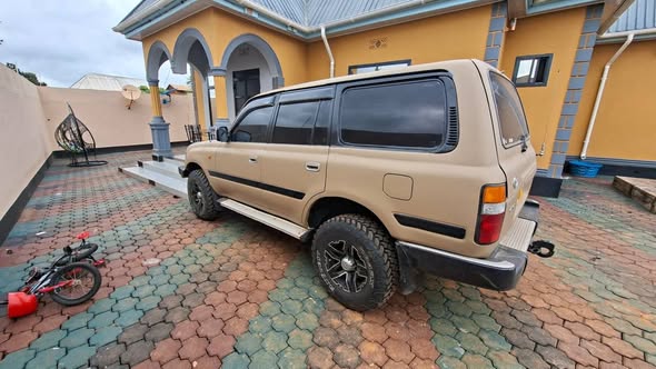 A picture of TOYOTA LAND CRUISER GX FOR SALE