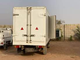 A picture of 2004 Toyota 2004 13