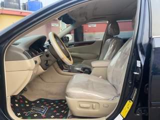 A picture of Lexus ES330