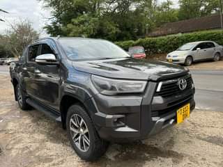 A picture of TOYOTA HILUX