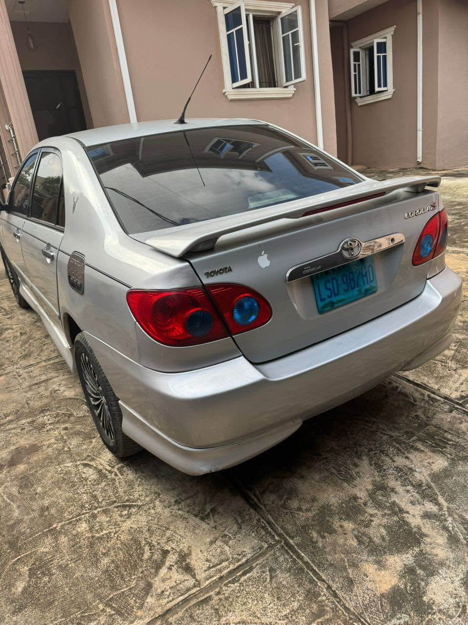 A picture of TOYOTA COROLLA SPORT 2006