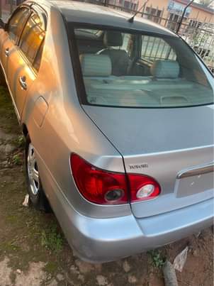 A picture of Toyota Corolla 2004