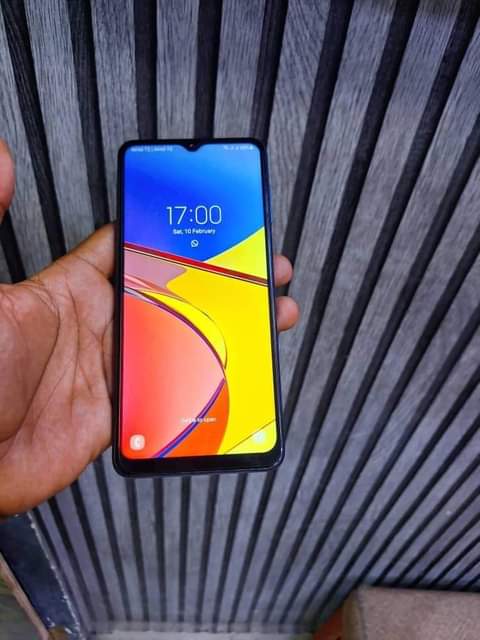 A picture of Galaxy A12
