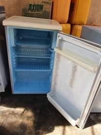 A picture of Nauza fridge nzuri single door offer lak 185k