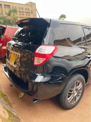 A picture of TOYOTA VANGUARD 7 Seater Cream black interior Installments payments allowed