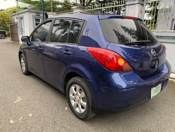A picture of Sharp 2008 Nissan Versa 3 9m