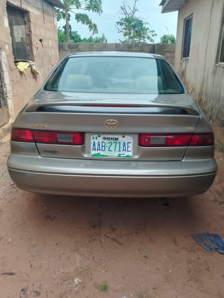 A picture of Toyota Camry 2000 Model First Body Pan Engine Gear Ac