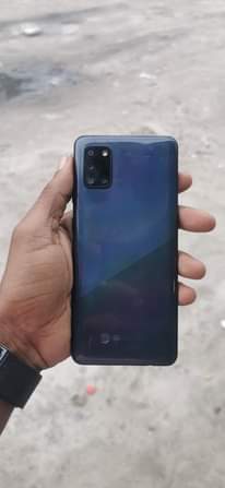 A picture of SAMSUNG GALAXY A31