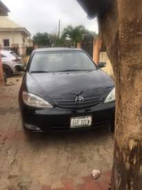 A picture of 2004 Toyota Camry