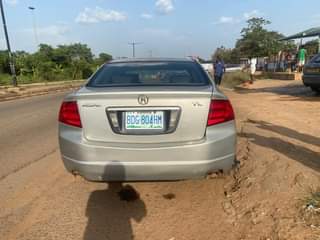 A picture of Acura TL 2007 model buy and drive v6 unscrew engine