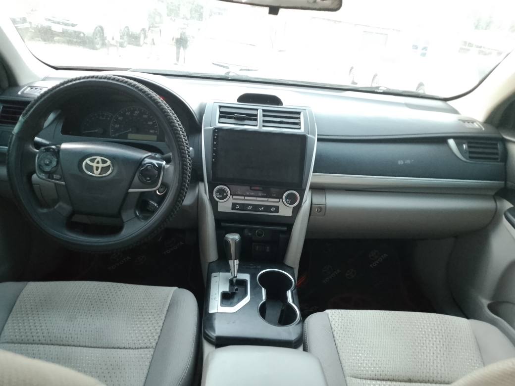 A picture of Neatly Used 2013 Toyota CAMRY XLE 08068293625