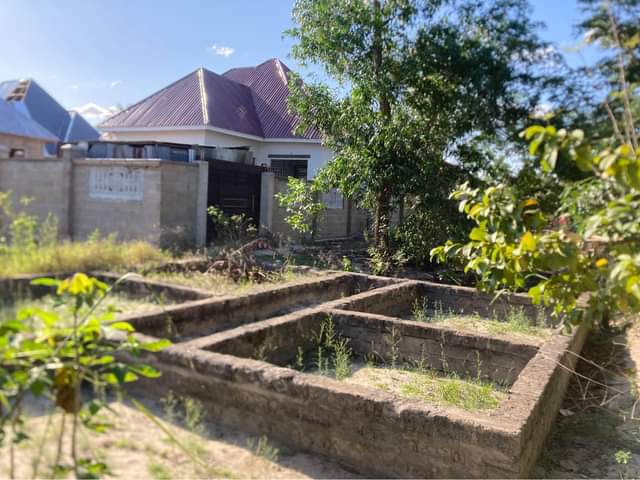 A picture of KIWANJA KIPO CHANIKA TOWN KABISA 20 20 BEI MILION 4