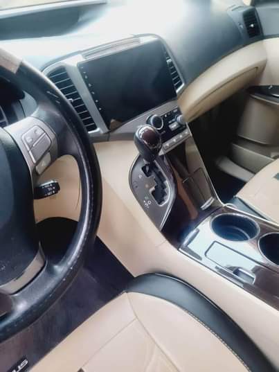 A picture of Toyota Venza 2013 5months used