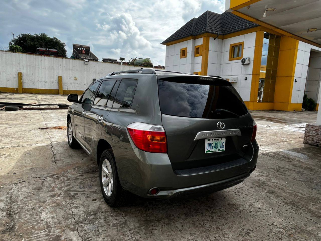 A picture of Toyota Highlander