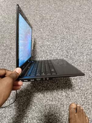 A picture of Laptop AERGO