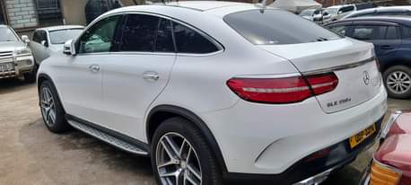 A picture of GLE 4MATIC
