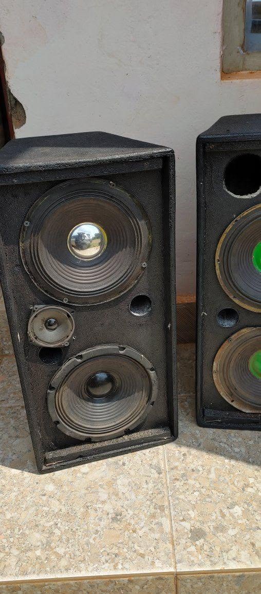 A picture of Speakers