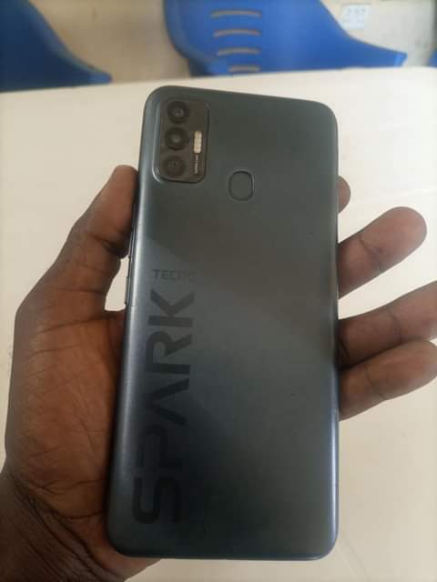 tecno spark