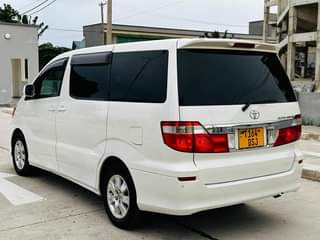 A picture of TOYOTA ALPHARD DSJ Location DSM BEI PRICE 15 800 000