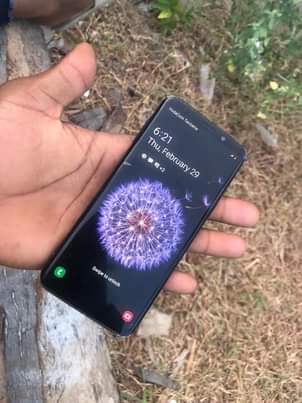 A picture of S9 gb64 ram 4