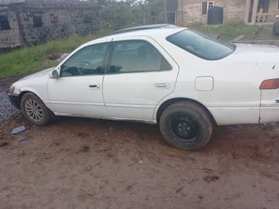 A picture of Toyota Camry tiny light 4plugs Alloy rims Everything works perfectly