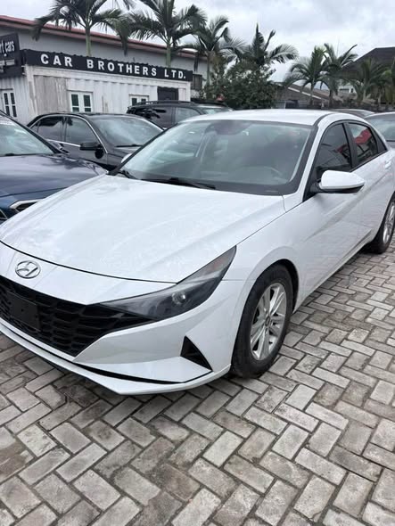 A picture of Toks 2019 Hyundai Elantra 19m