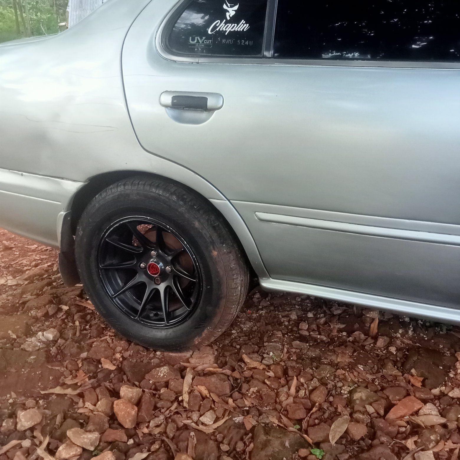 nissan b14
