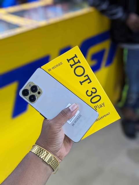 A picture of M HORSE HOT30 PLAY 220 000 64GB ROM 3GB RAM
