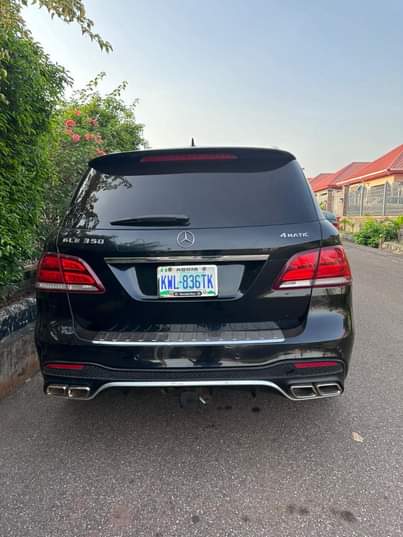 A picture of 2013 ML350 neatly upgraded to GLE350 All components are intact