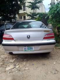 A picture of 2005 PEUGEOT 406