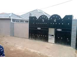 A picture of  House on quick sale in Nansana Kabulengwa Seated on