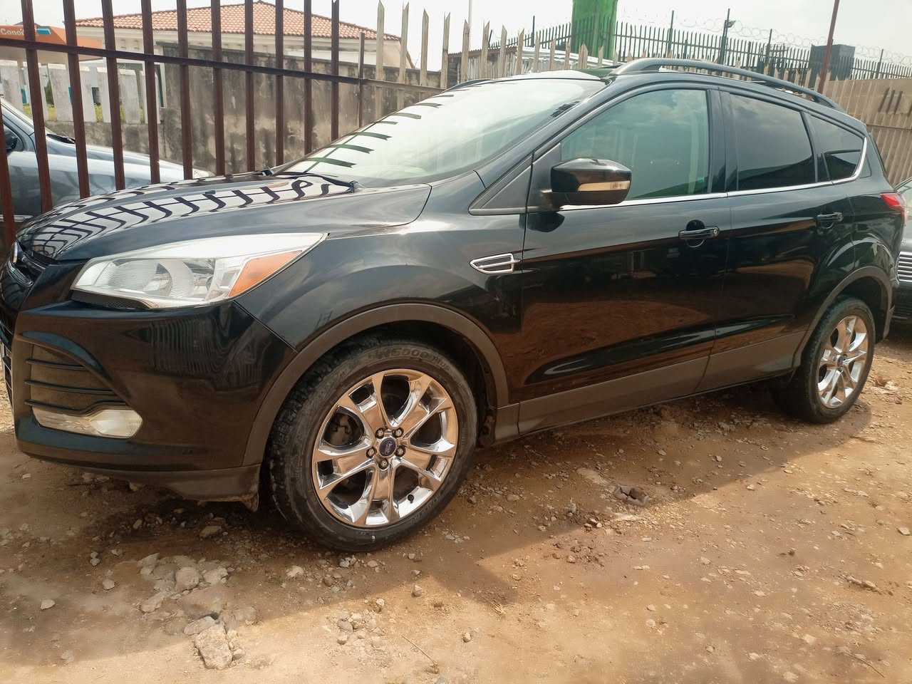 A picture of Ford escape 2013