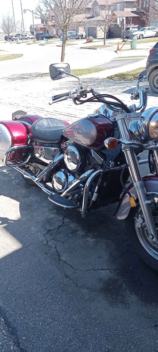 A picture of 2005 Kawasaki vulcan nomad 1600 cc project bike