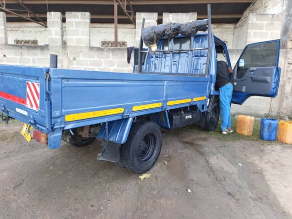 A picture of TOYOTA DYAANAA 13m Imenyooka