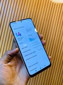 A picture of Redmi note 12