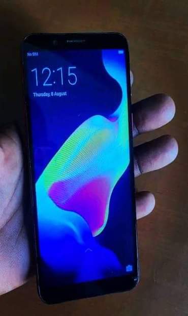 A picture of Oppo A83 Ram 4 Gb 128 Tsh 80000