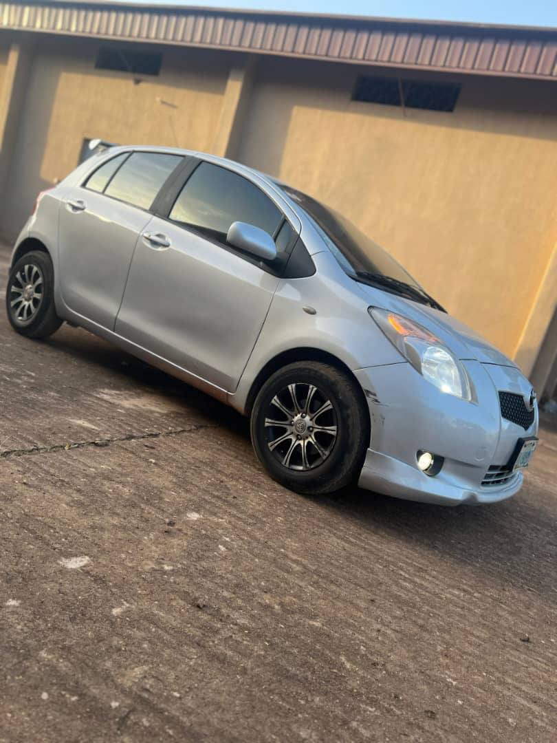 A picture of 07087899744