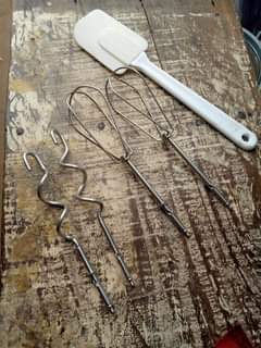 A picture of Hand mixer