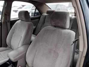 A picture of For sale Slightly used 2006 Toyota Camry LE Full option