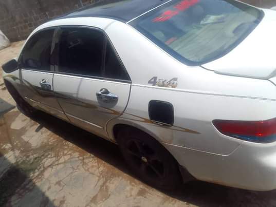 A picture of 2004 Honda Eod