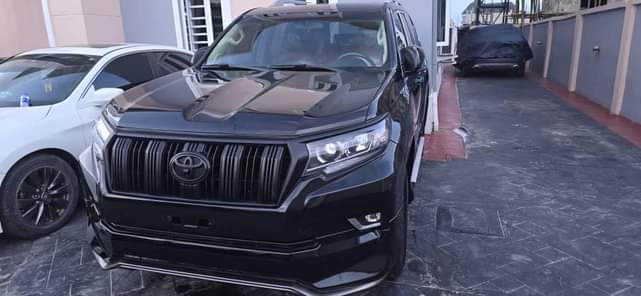 A picture of 2017 Toyota Prado Tokunbo V6 Engine VXL Full Duty Paid