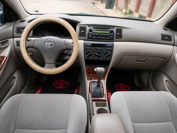 A picture of Corolla 2007 model