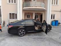 A picture of 2010 ES 350 09030654090