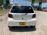 A picture of TOYOTA VITZ