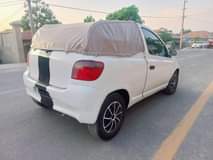 A picture of Toyota vitz kibanda wazi