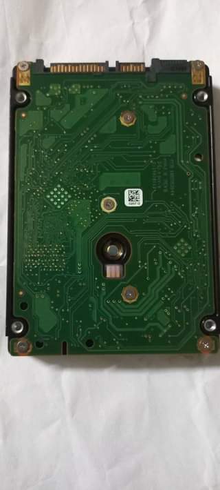 A picture of Hadisk ya desktop GB500. Bei 40000 tu. Haipungui hata 100